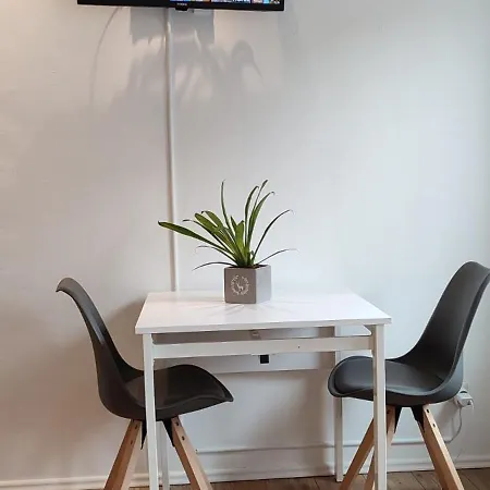 Zentrales, Gemuetliches Wg-zimmer Nuremberg