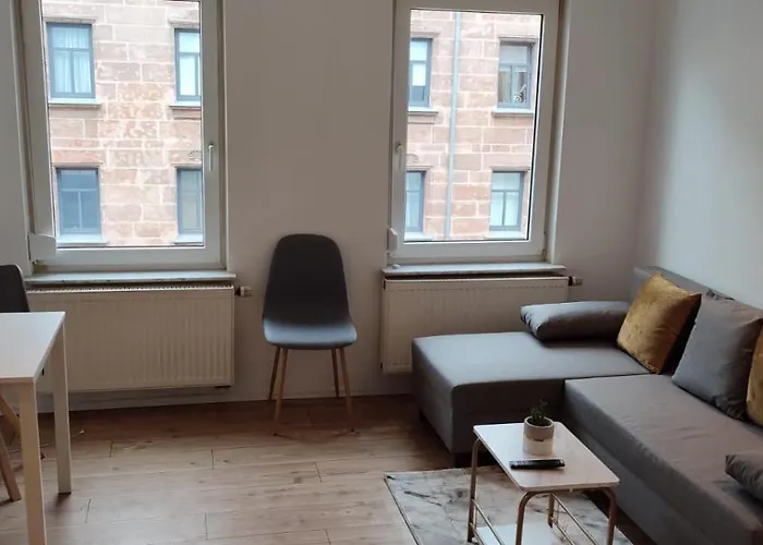 Zentrales, Gemütliches Wohngemeinschaft-zimmer * Nürnberg